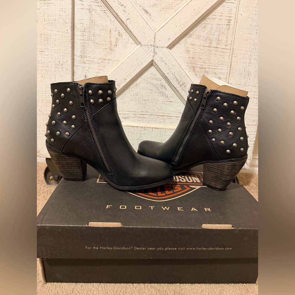 Harley-Davidson Women's Wexford Black Booties - Picture 5 of 10